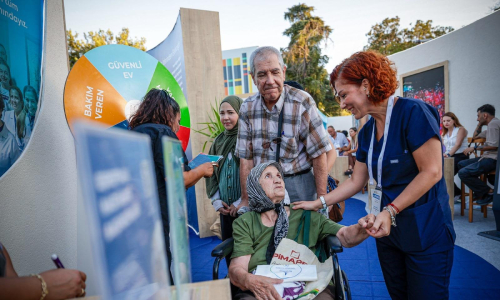 Municipality Street’s Health Stations Draw Strong Interest